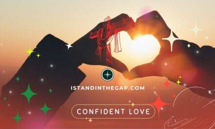 Confident Love: A Daily Devotional