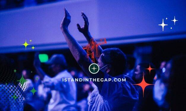 Abiding Fellowship: A Daily Devotional (1 John 1:3)