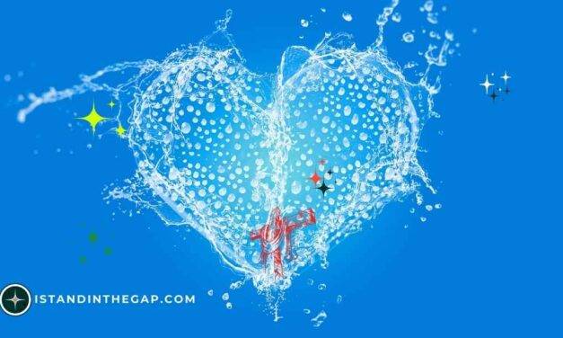 A Clean Heart: A Daily Devotional (Psalm 51:10)