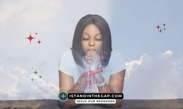 Trust God Alone: A Daily Devotional (Psalm 20:7)