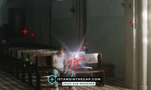 A Call to Repent: A Daily Devotional (Jeremiah 13:15)