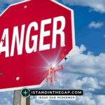 A Tempting Offer: A Daily Devotional (Isaiah 36:17)