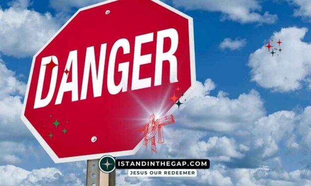 A Tempting Offer: A Daily Devotional (Isaiah 36:17)