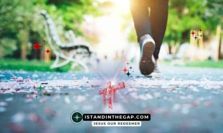 Walking in Divine Destiny: A Daily Devotional (Esther 2:17)