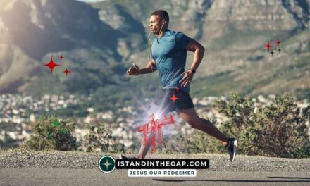 Endurance of the Saints: A Daily Devotional (Revelation 14:12)