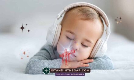 Sweet Sleep: A Daily Devotional (Proverbs 3:24)