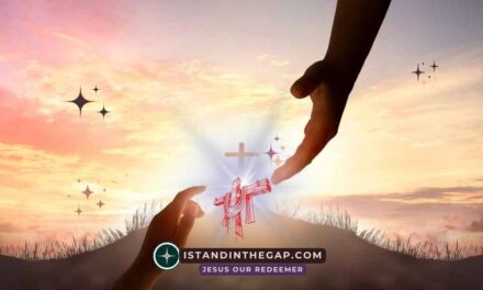 Come Near to God: A Daily Devotional (James 4:8)