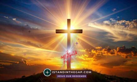 Glory in the Cross: A Daily Devotional (Galatians 6:14)