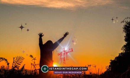 Foundation of Praise: A Daily Devotional (Ezra 3:10)