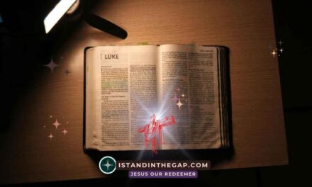 Standing on Scripture: A Daily Devotional (Matthew 4:4)