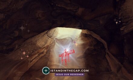 The Secret Place: A Daily Devotional (Matthew 6:6)
